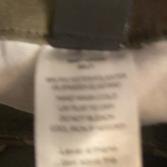 Windsor Chico/S Super Cute with 5 button front closure - Picture 10 of 10